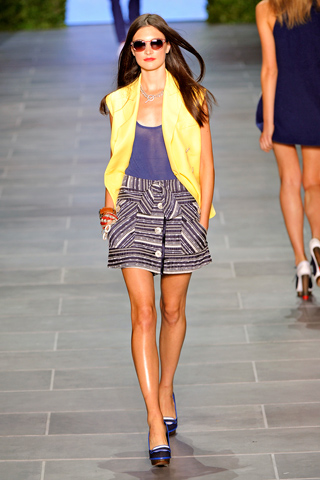 Tommy Hilfiger / - 2011